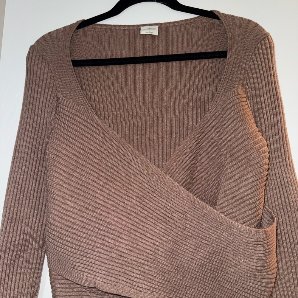 Abercrombie & Fitch V-Neck Ribbed Sweater - Tan